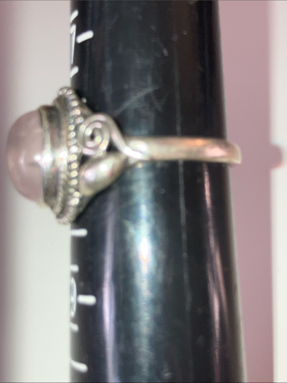 Sterling Silver Rose Quartz Oval Ring - Pink Gemstone - Picture 4 of 7